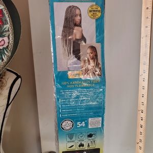 Bobbi Boss  54" Jumbo braid Pre Stretched